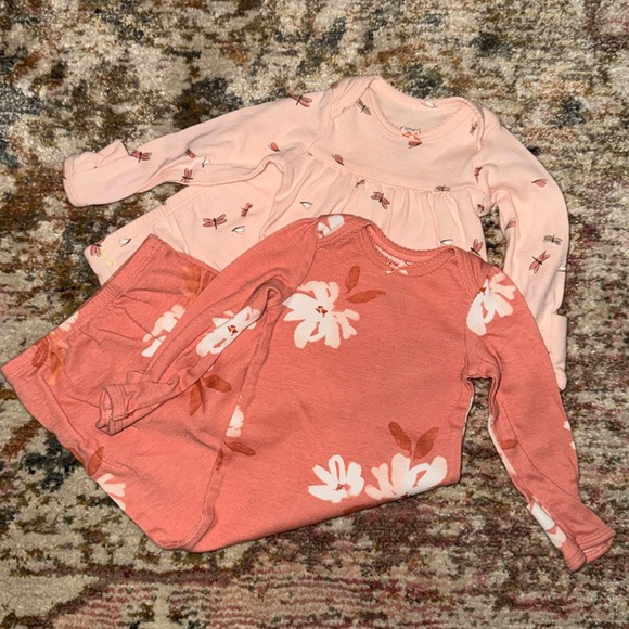 Carter’s Sleeper Gowns - Picture 1 of 4